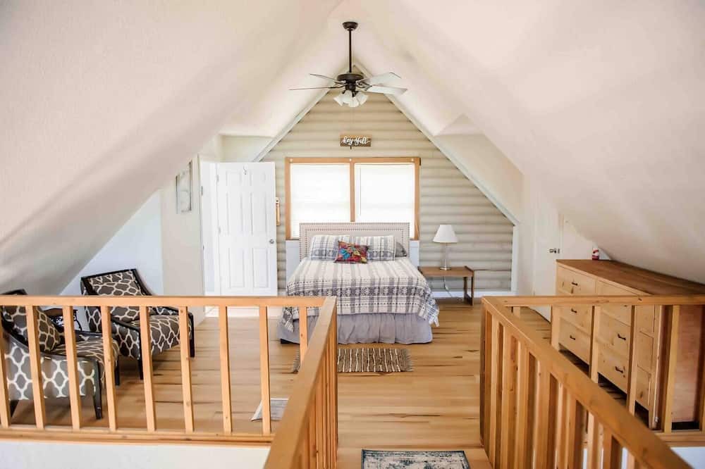 Photo of Bedroom in Helenwood