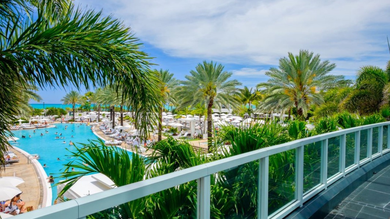 Photo of Outdoor in Mid Beach
