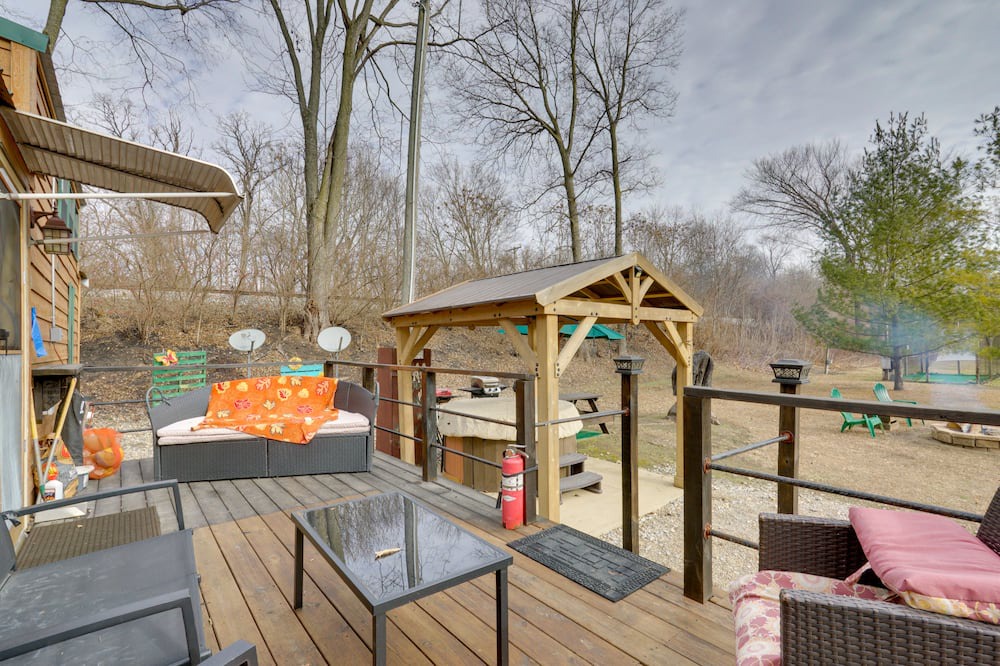 Photo of Patio Balcony in Logansport