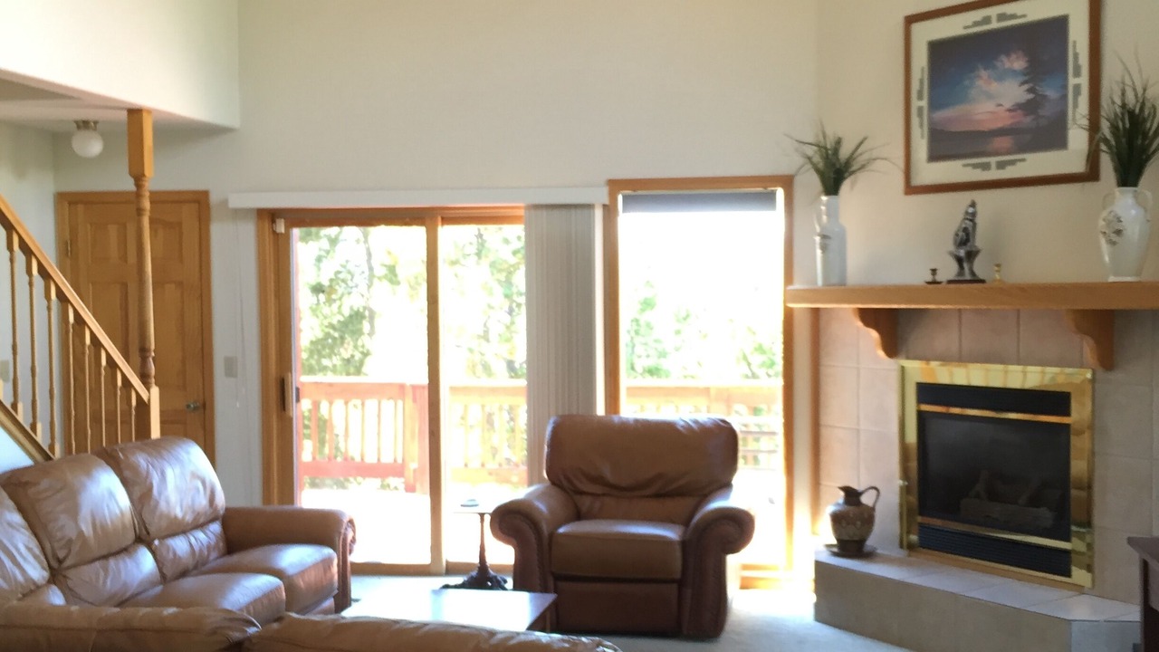 Photo of Livingroom in Black Hawk