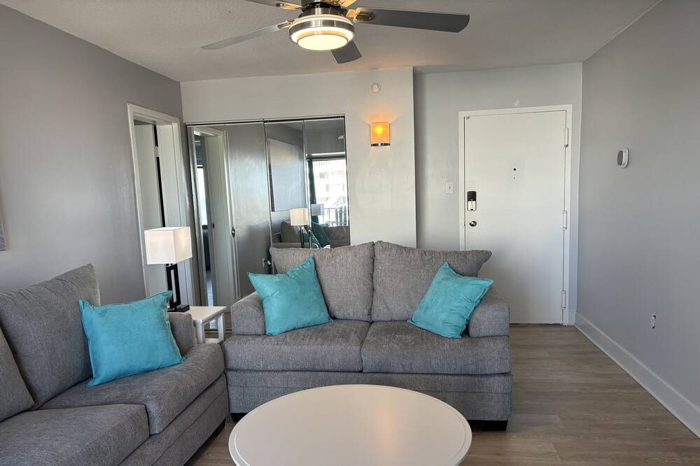 Photo of Livingroom in Little Salisbury