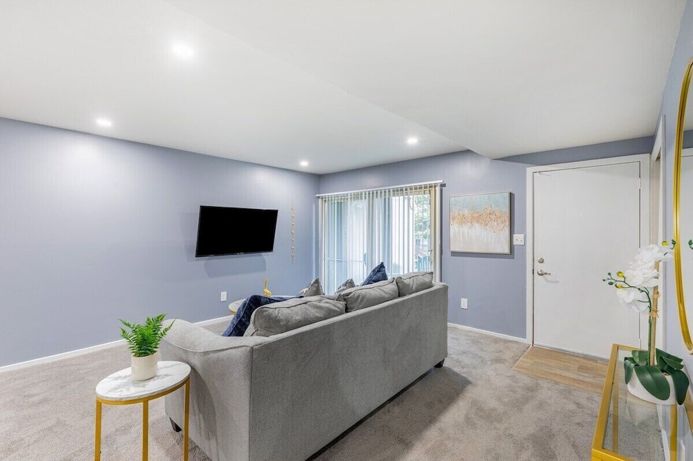 Photo of Livingroom in Towson