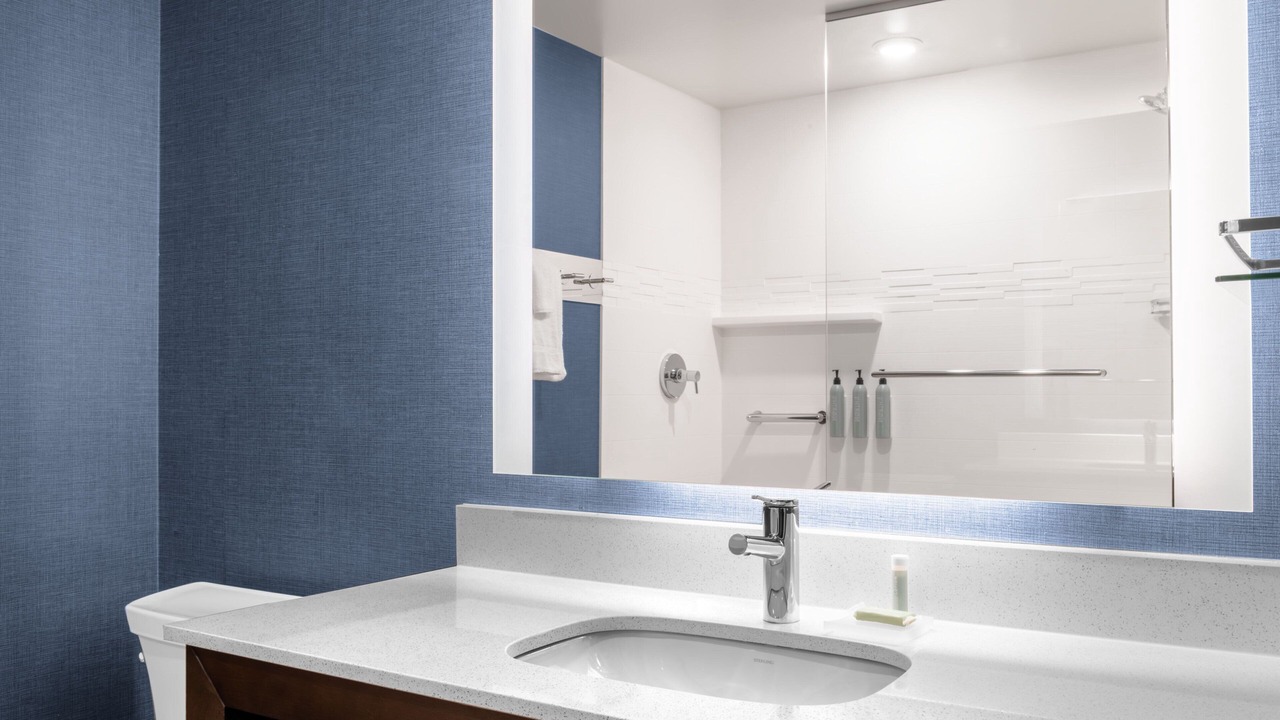 Photo of Bathroom in Arvada