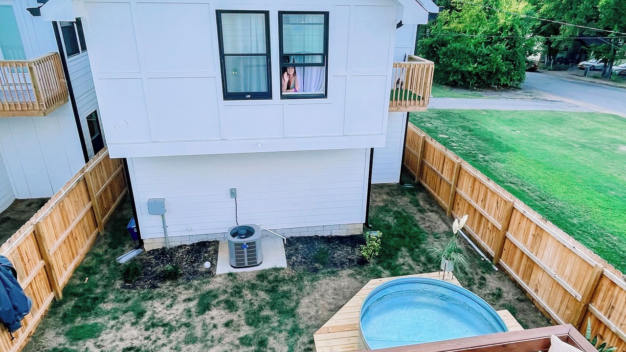 Photo of Outdoor in Cleveland Park
