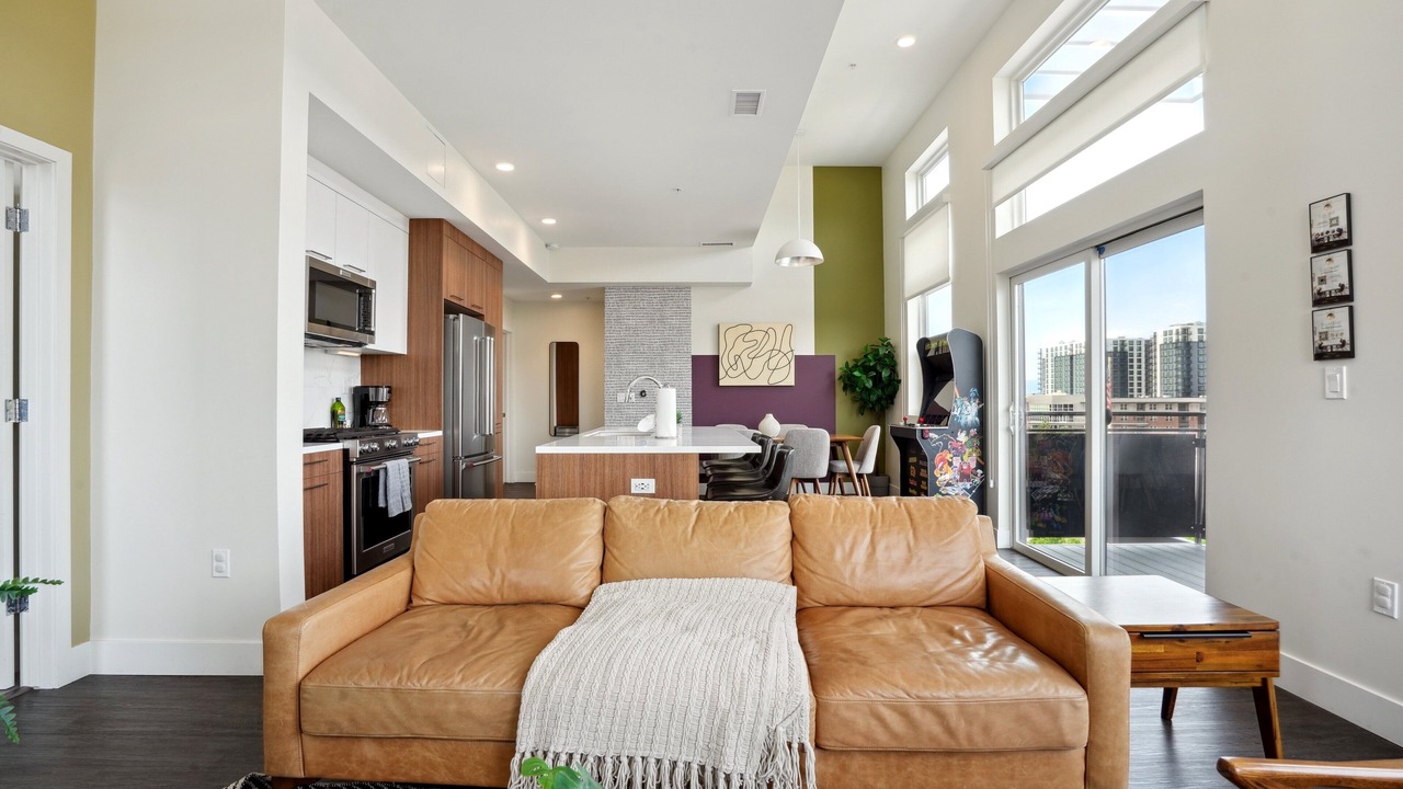 Photo of Livingroom in Highland