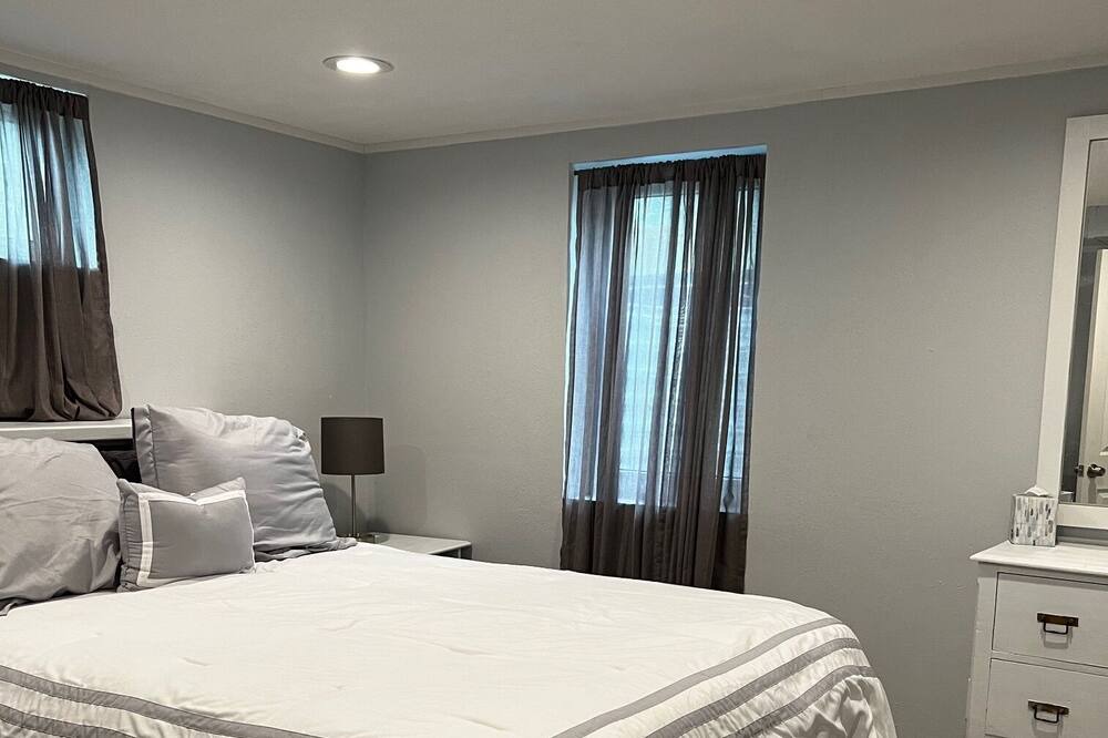 Photo of Bedroom in Lafayette