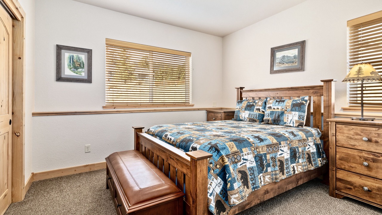 Photo of Bedroom in Estes Park