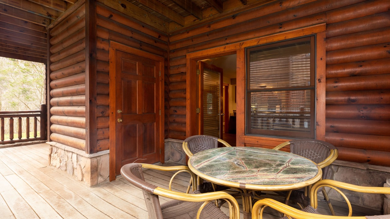 Photo of Patio Balcony in Gatlinburg