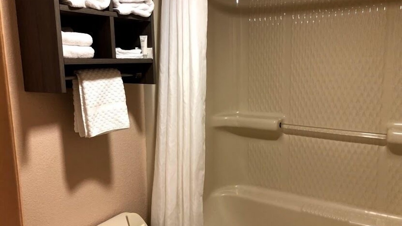 Photo of Bathroom in Gallatin