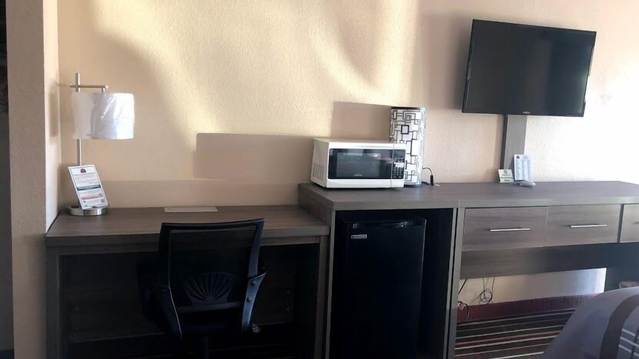 Photo of Bedroom in Gallatin
