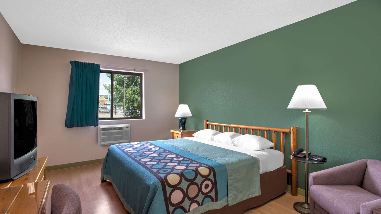 Photo of Bedroom in North Lake George