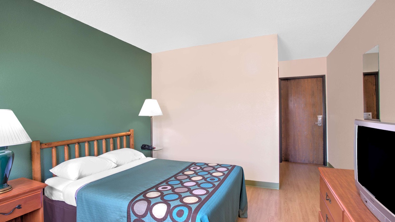 Photo of Bedroom in North Lake George