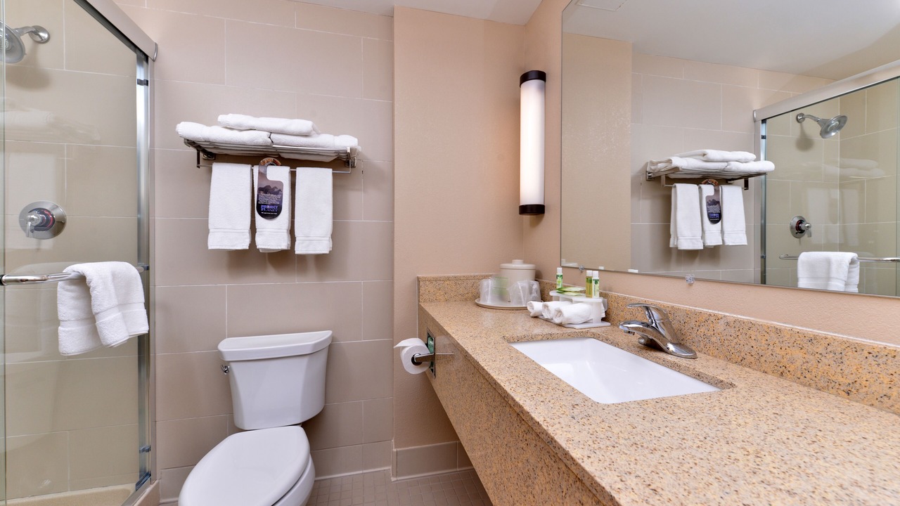 Photo of Bathroom in Breezewood