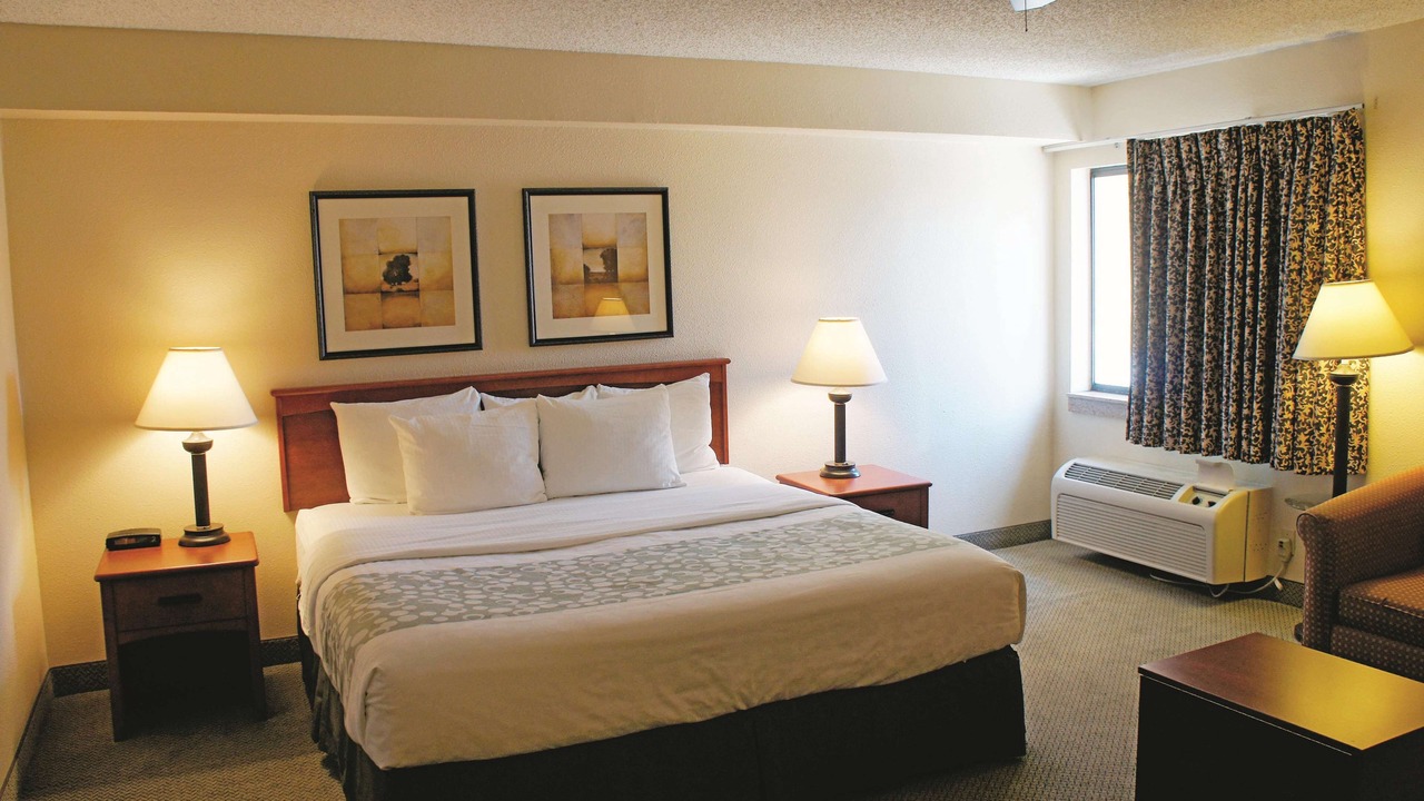 Photo of Bedroom in Northeast Heights