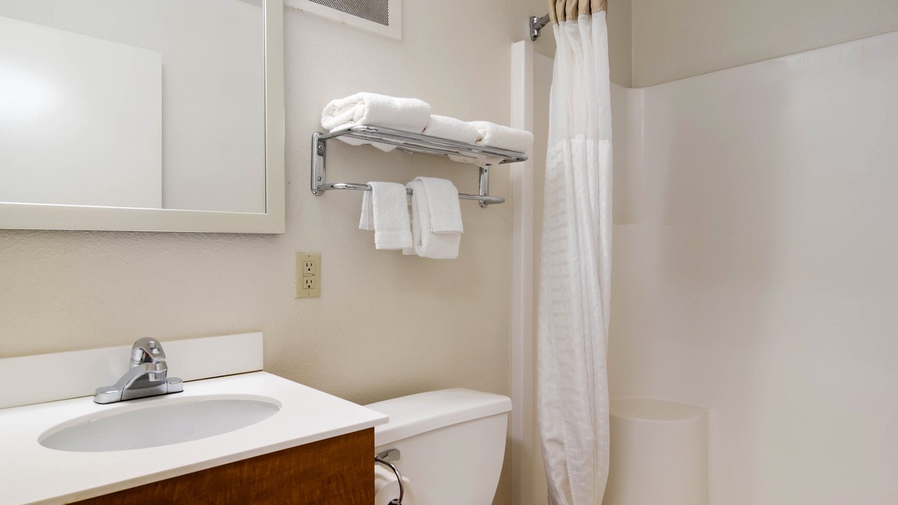 Photo of Bathroom in Thornton