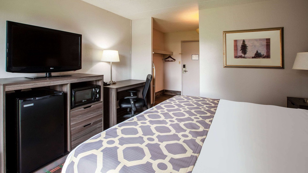Photo of Bedroom in Northwood