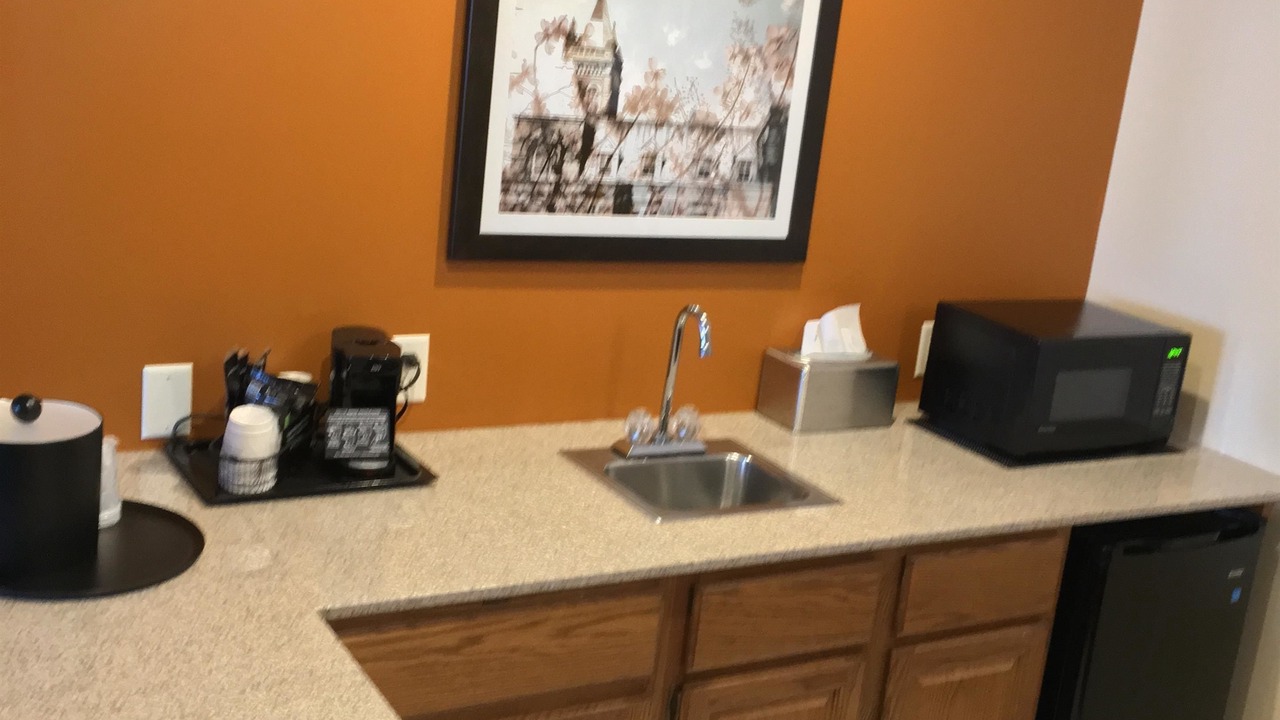 Photo of Kitchen in Bowling Green