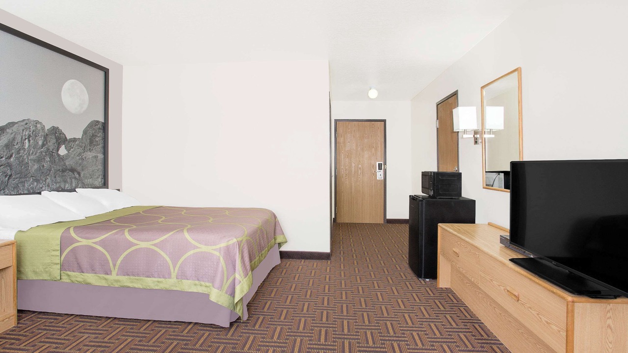 Photo of Bedroom in Bloomfield