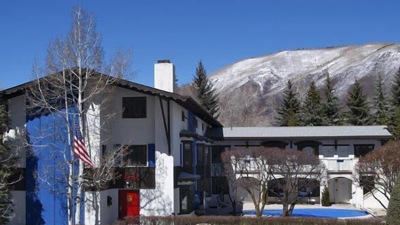 Photo of Outdoor in West End