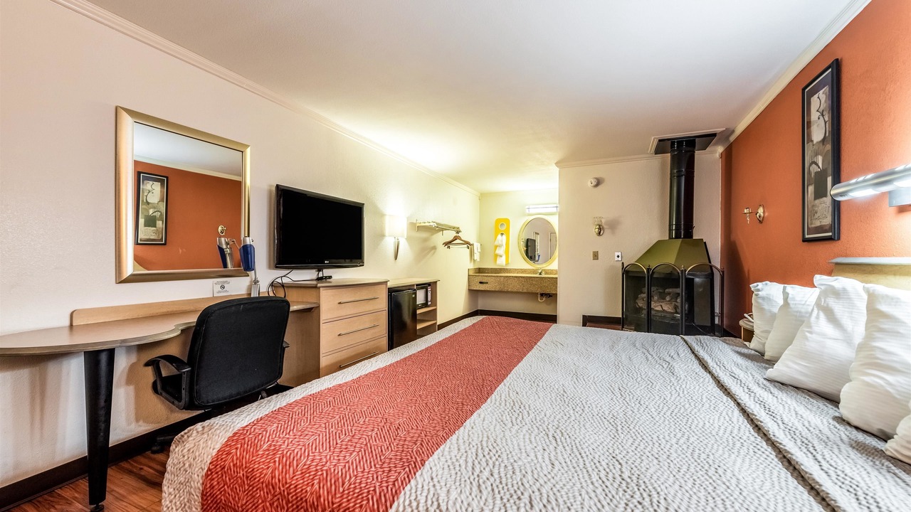 Photo of Livingroom in Gatlinburg