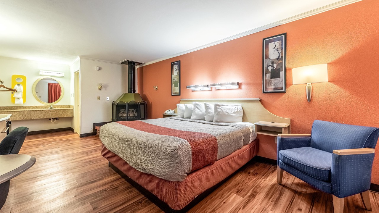 Photo of Livingroom in Gatlinburg