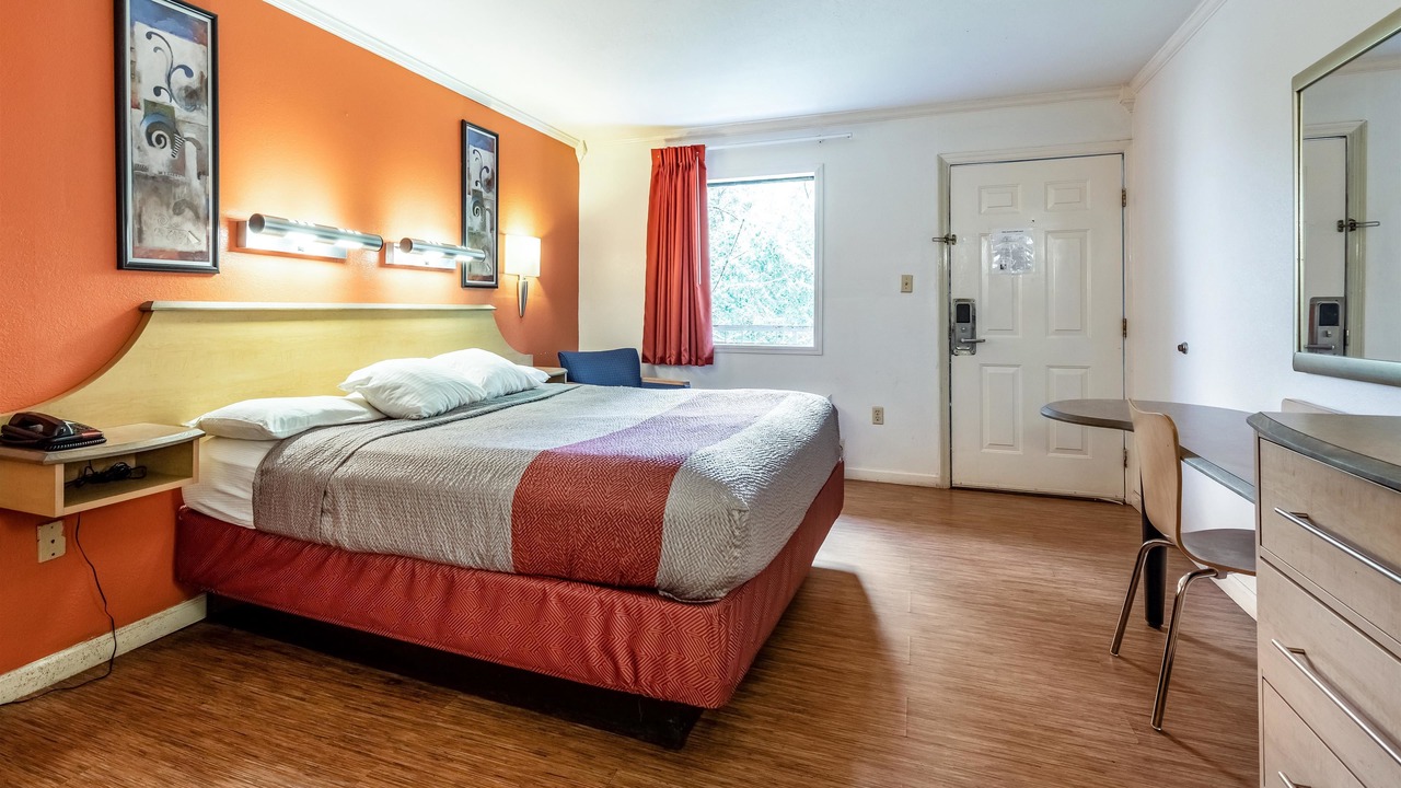 Photo of Bedroom in Gatlinburg