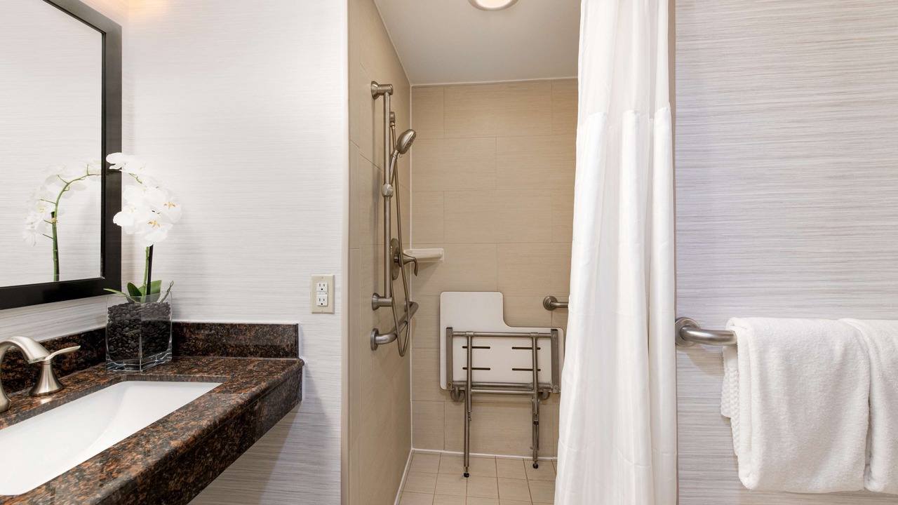 Photo of Bathroom in Thornton