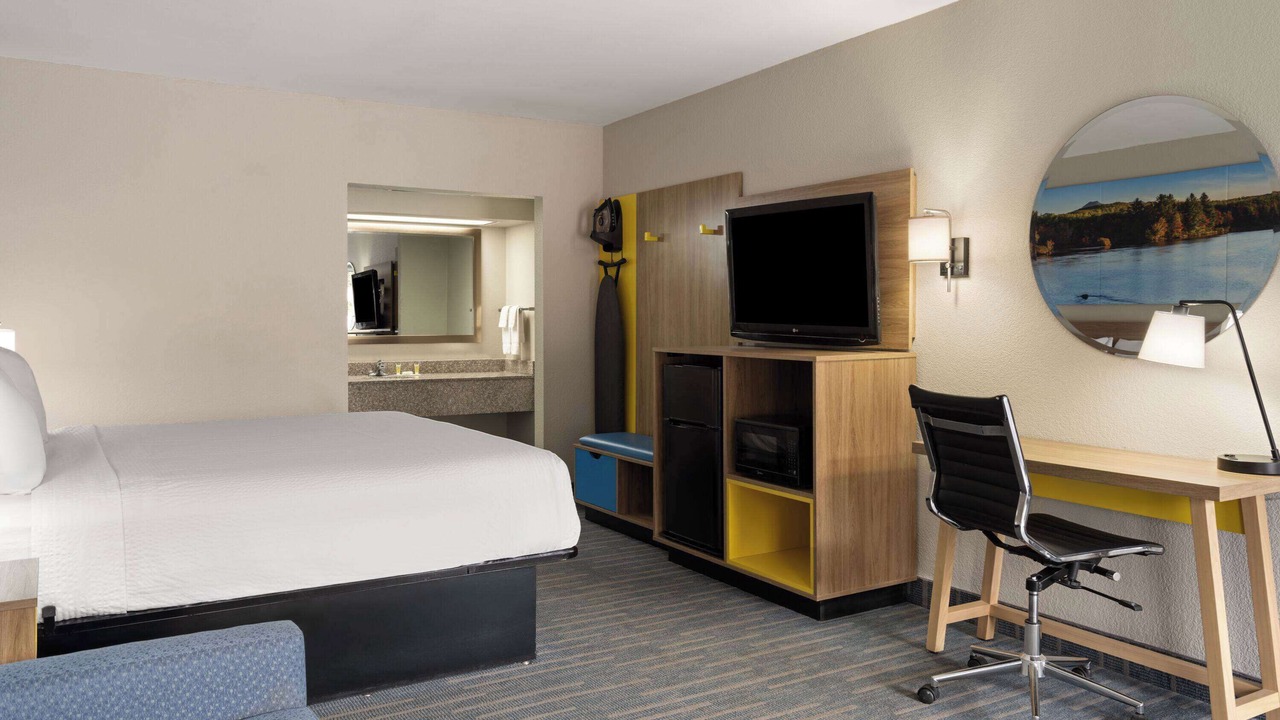 Photo of Bedroom in Weldon