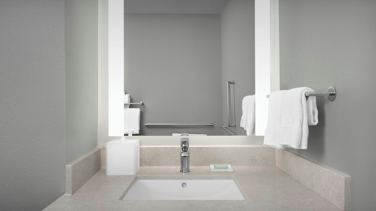 Photo of Bathroom in Parole