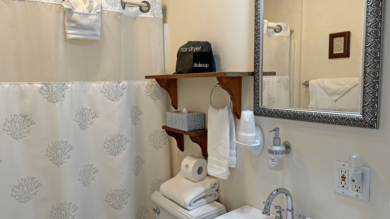 Photo of Bathroom in Smith Hill