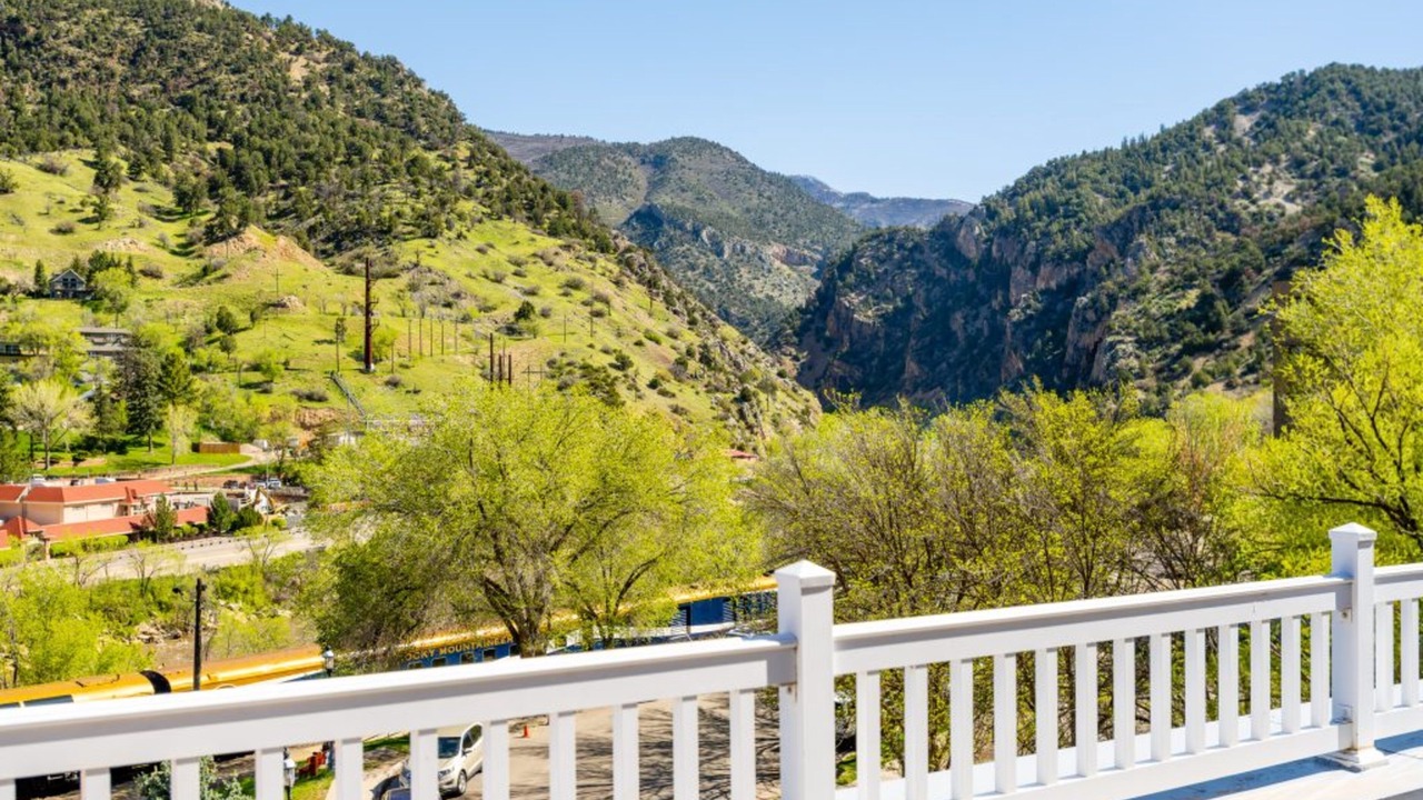 Photo of Others in Glenwood Springs