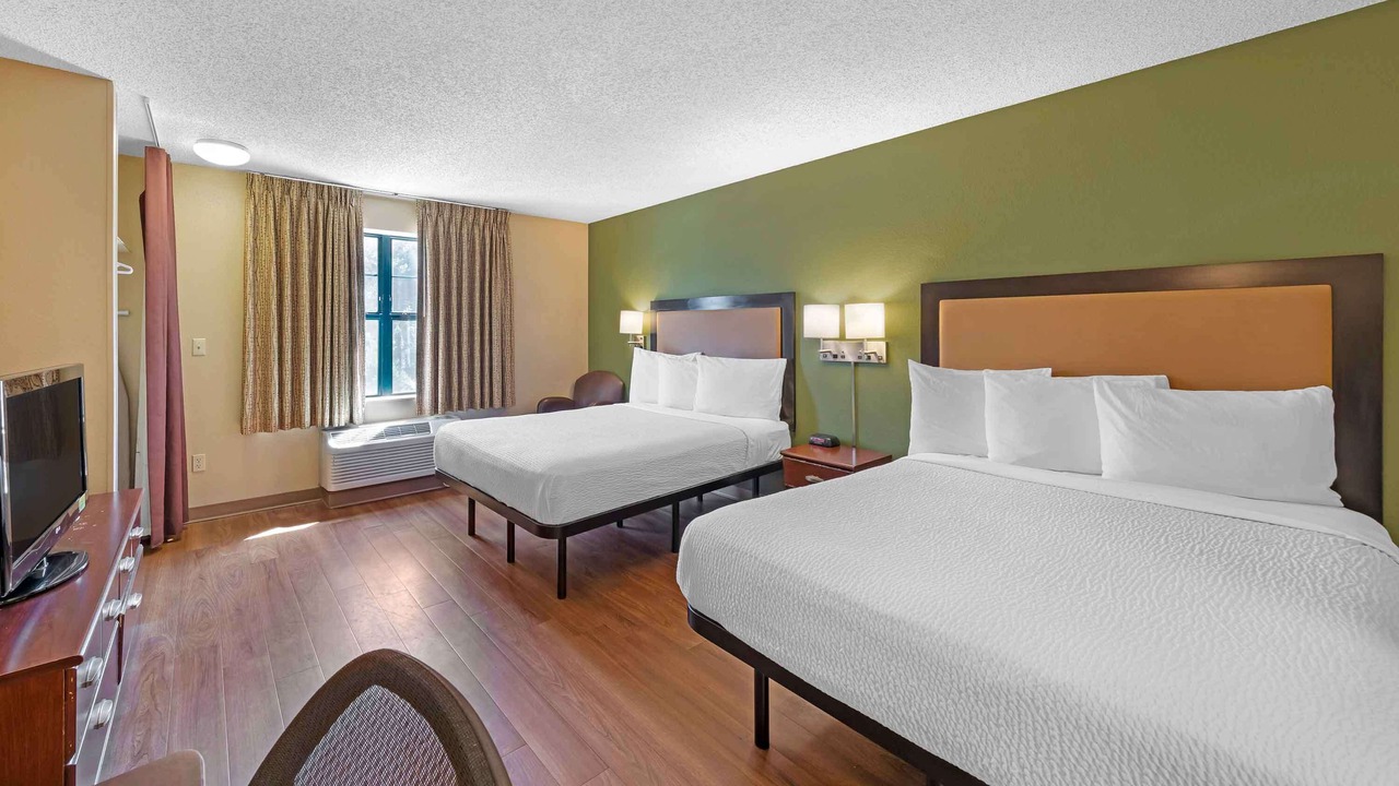 Photo of Bedroom in Englewood