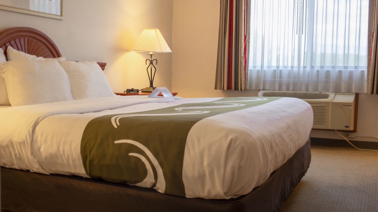 Photo of Bedroom in Delta