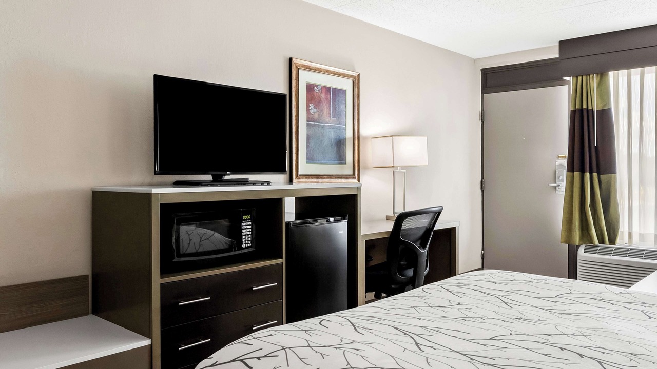 Photo of Bedroom in Fayetteville
