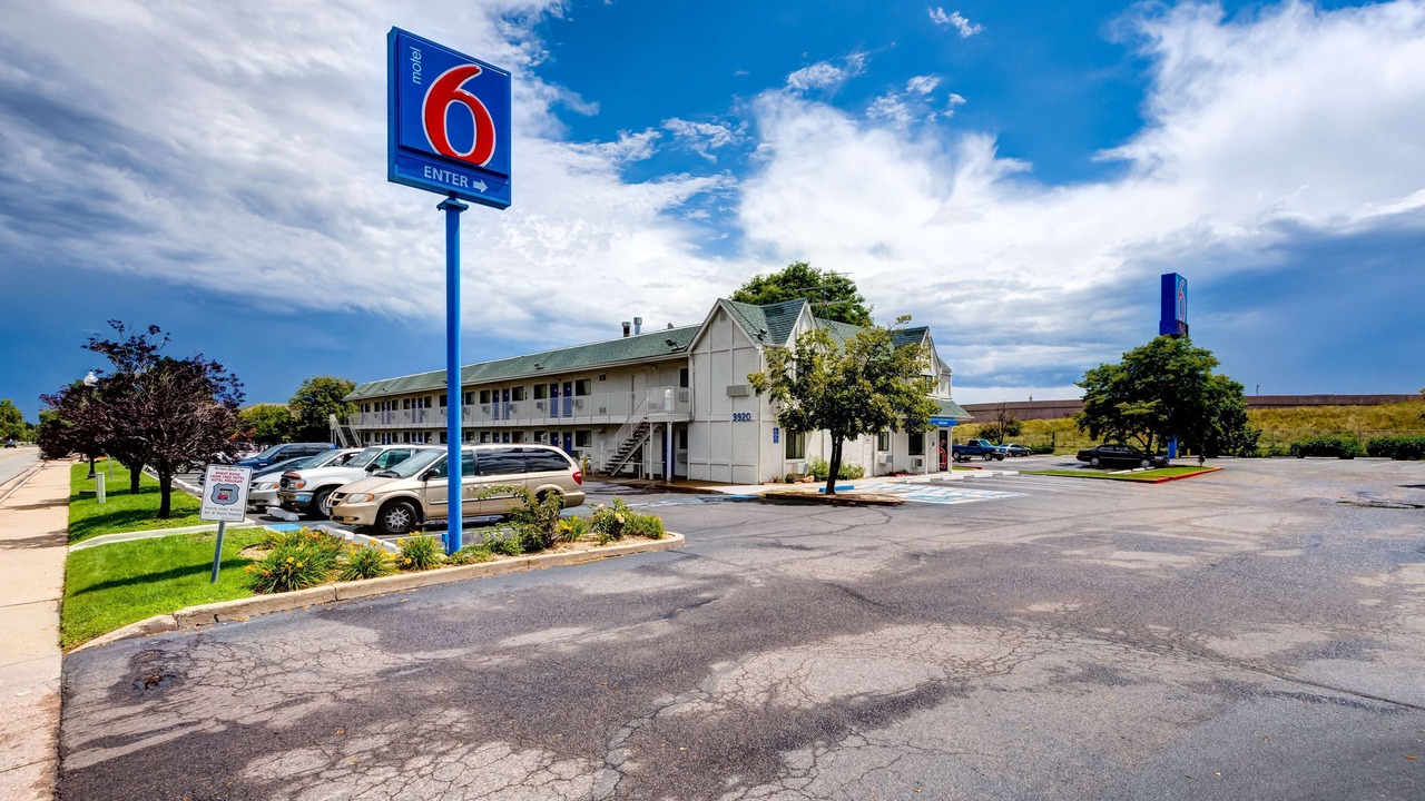 Photo of Outdoor in Arvada Plaza Area