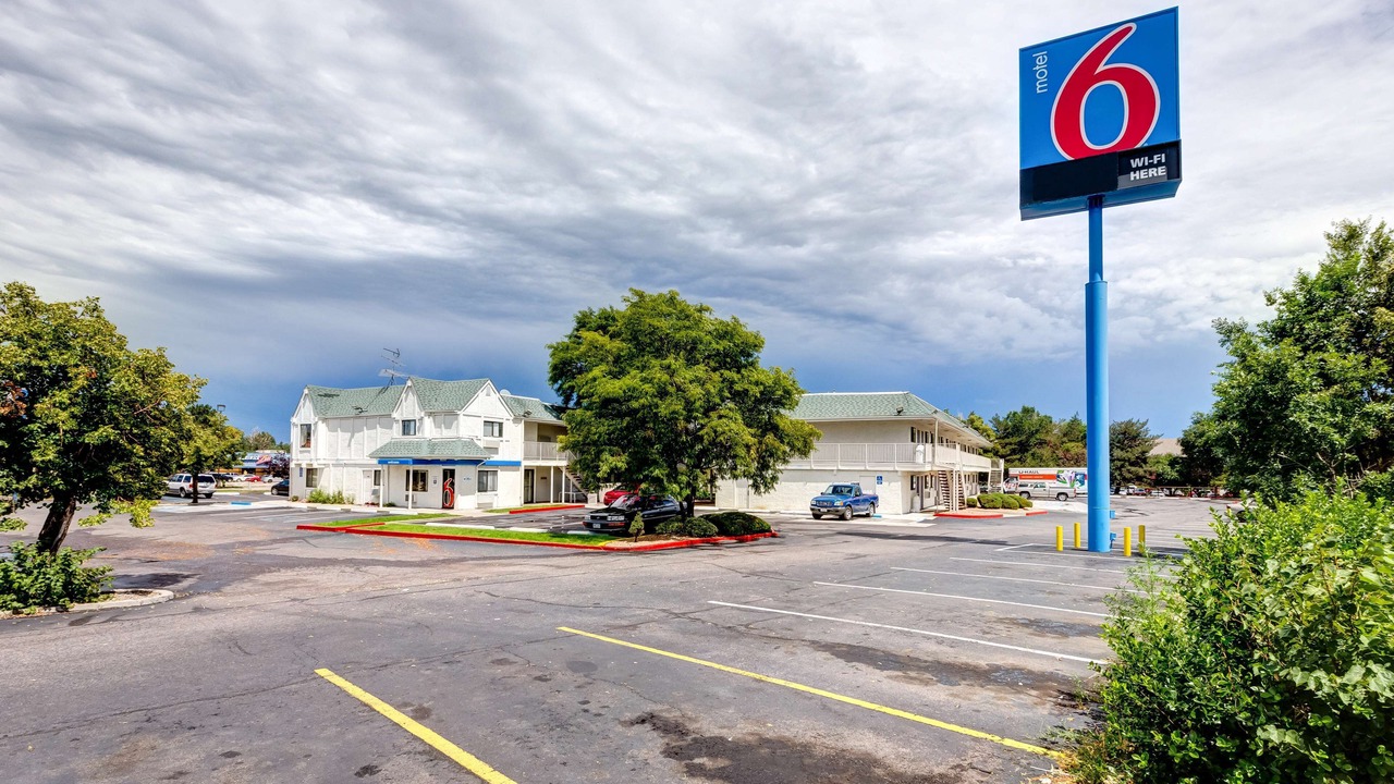 Photo of Outdoor in Arvada Plaza Area