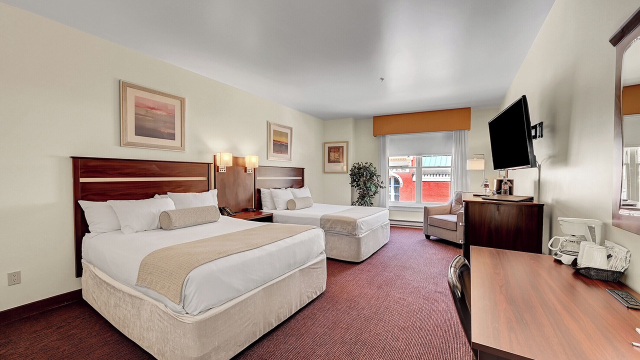 Photo of Bedroom in Central City