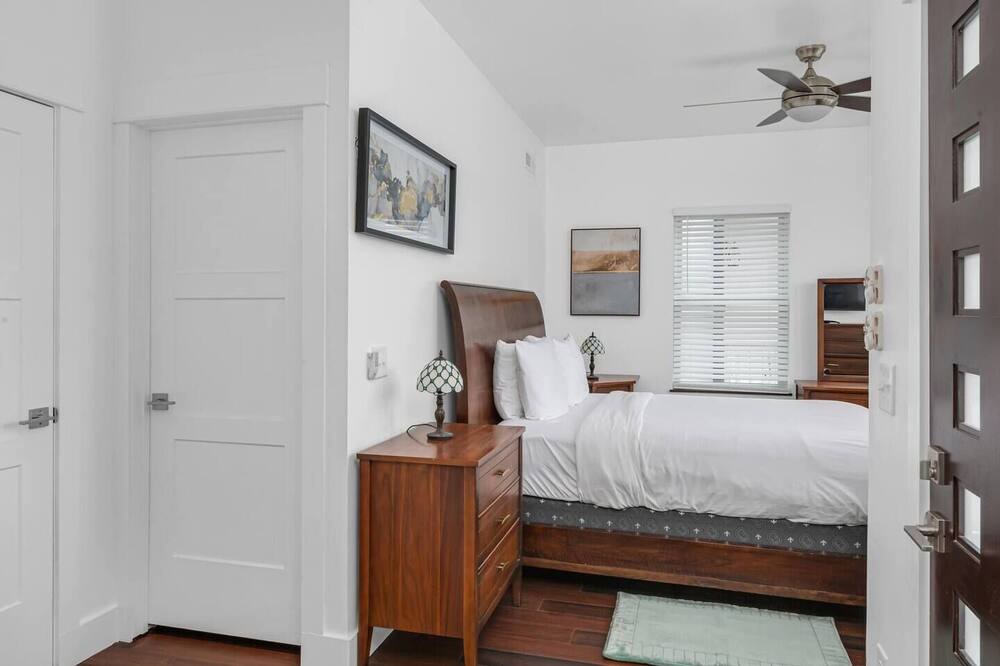 Photo of Bedroom in Hope Gardens