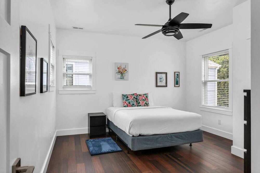 Photo of Bedroom in Hope Gardens