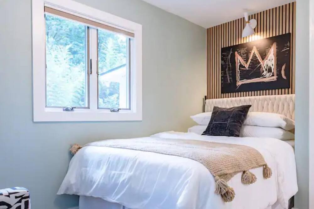 Photo of Bedroom in Rhinebeck