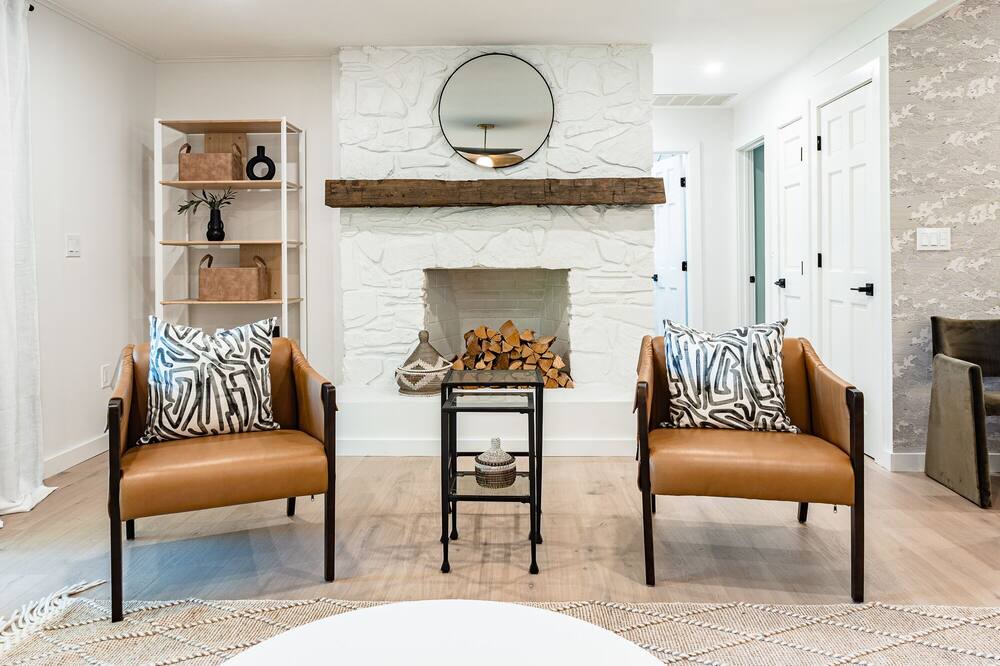 Photo of Livingroom in Rhinebeck