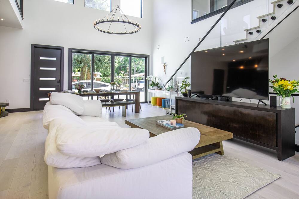 Photo of Livingroom in Englewood