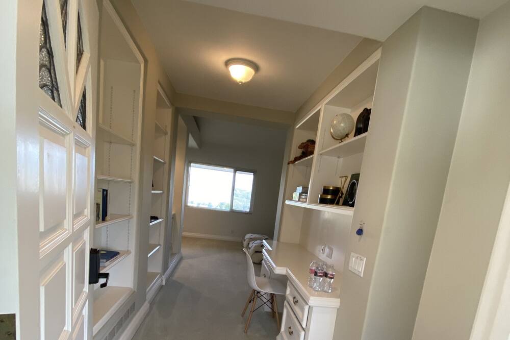 Photo of Livingroom in Cowan Heights