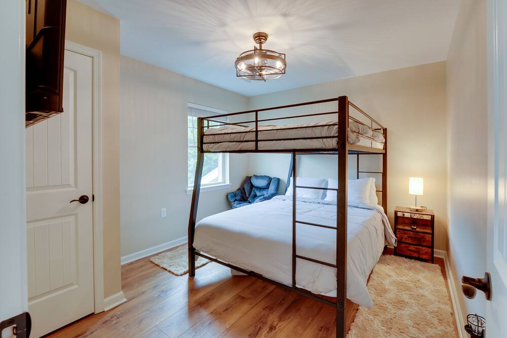 Photo of Bedroom in Sybertsville