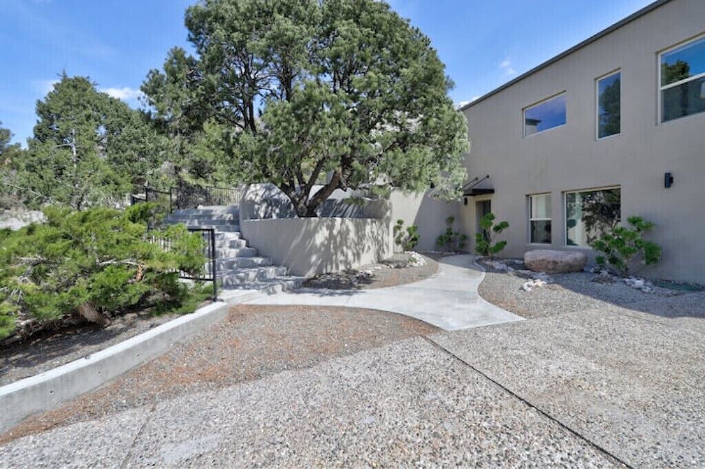 Photo of Outdoor in Northeast Heights