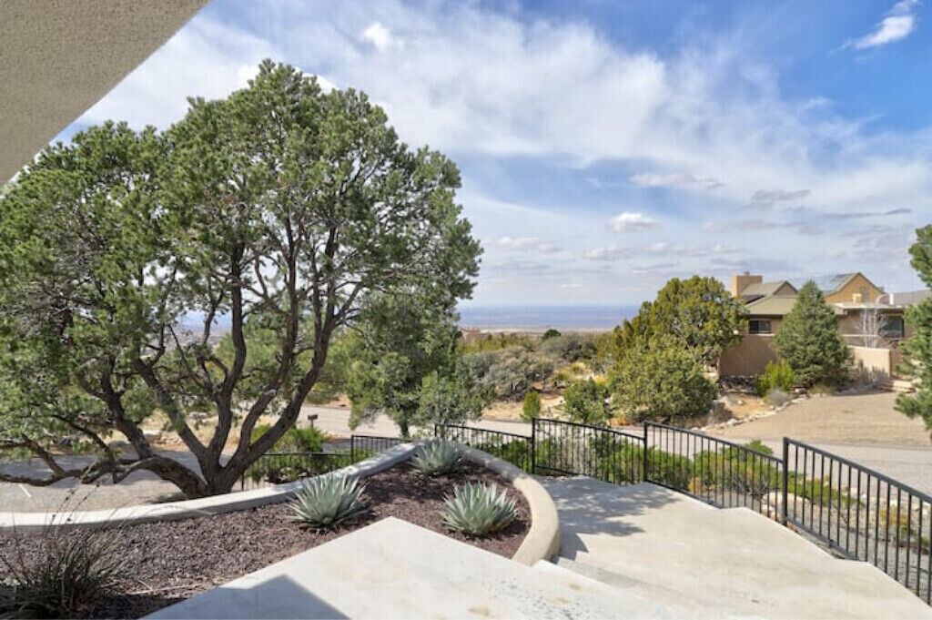 Photo of Outdoor in Northeast Heights