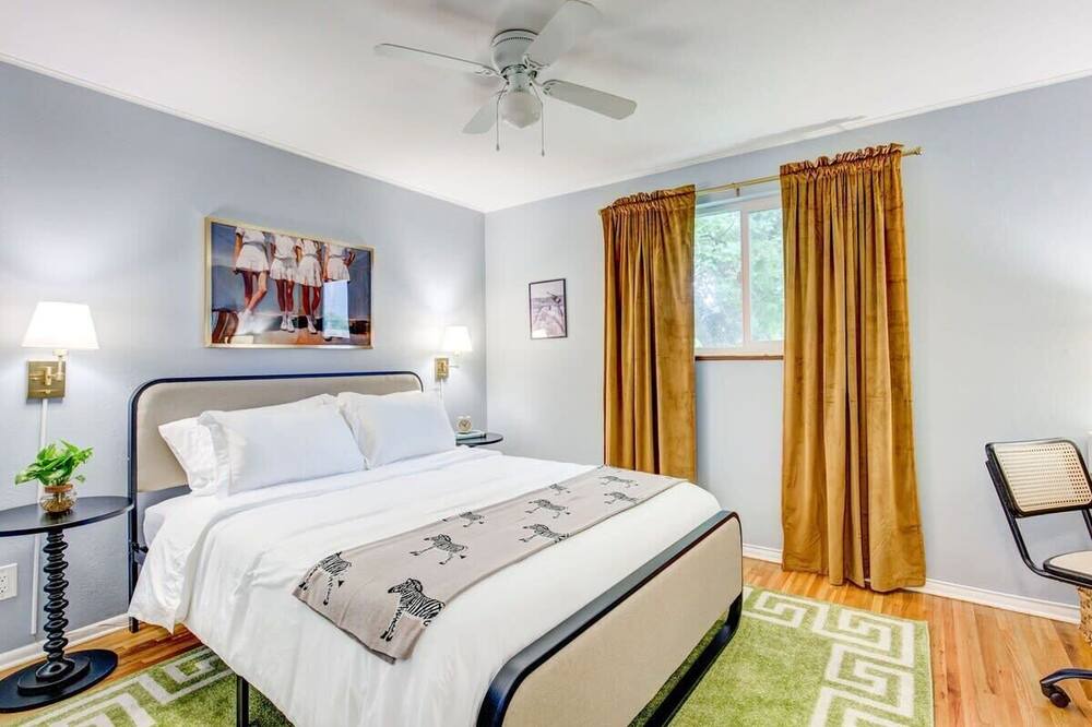 Photo of Bedroom in Allendale Area