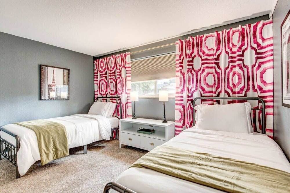 Photo of Bedroom in Allendale Area