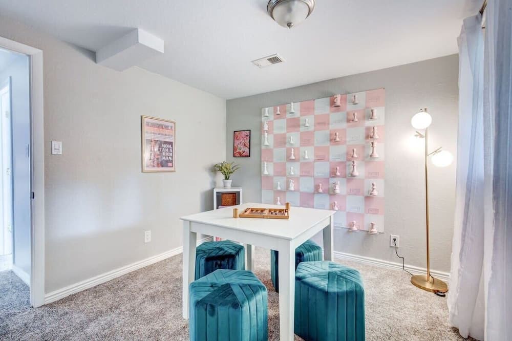 Photo of Bedroom in Allendale Area