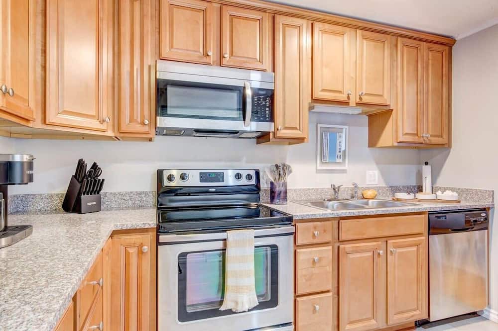 Photo of Kitchen in Allendale Area